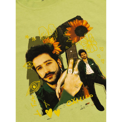 Camiseta verde con lavado fotográfico de girasoles