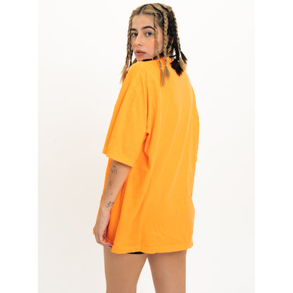 Camiseta Pesadilla Naranja Neón